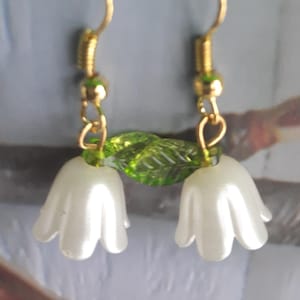 Pearl Flower Bell Earrings, White Earl Bell Flower Earrings, Women Pearl Earrings,Spring Flower Earrings, Summer Perl  Flower Earrings, Bell