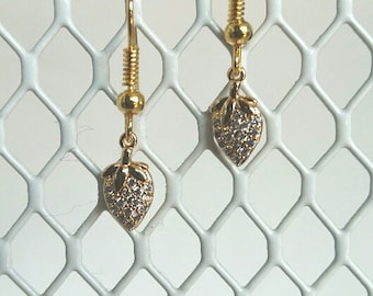 Strawberry Earrings ,Golden Strawberry Earrings , Fruit Earrings , Strawberry Earrings , Small Women Dangle Earrings , Golden Berry Earrings