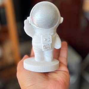 Astronaut Crystal Figure | Astronaut Figure | Astronaut | Space Figure | Galaxy Figures |