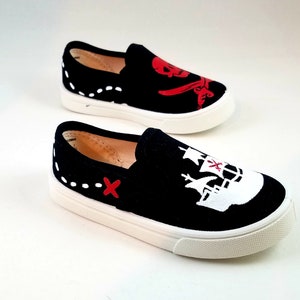 PIRATE SHOES Skull and Swords Pirate Ship Hand PAINTED - Etsy