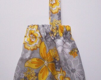 Grey Yellow Flowers Bag Holder, Gray Fabric Plastic Bag Dispenser, Kitchen Pantry Organization