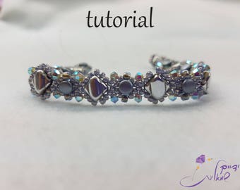 Pesi bracelet - english pattern