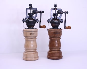 Salt and Pepper Mill Set (9 1/8" tall)