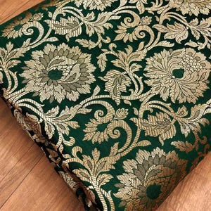 Brocade fabric Jacquard Damask Luxury Wedding Bridal fabric Green Gold Brocade Lehenga Indian Home Decor Fabric by the yard meter