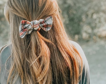 Christmas Holiday Plaid Bow Scrunchies, Gift for Friends, Coworker, Teacher, Stocking Stuffer, Plaid bows, Secret Santa