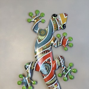 Metal Gecko Lizard Iguana with Design on Body / Yard Patio Decoration/ Mexican Lizard / 18 in. Long / Colorful Gecko