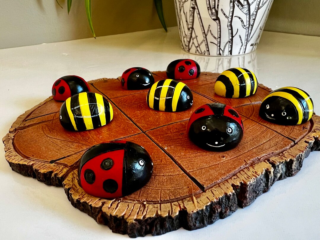 Ladybug and Honey Bee Tic Tac Toe Table Game Resin/small Pieces Cottage ...
