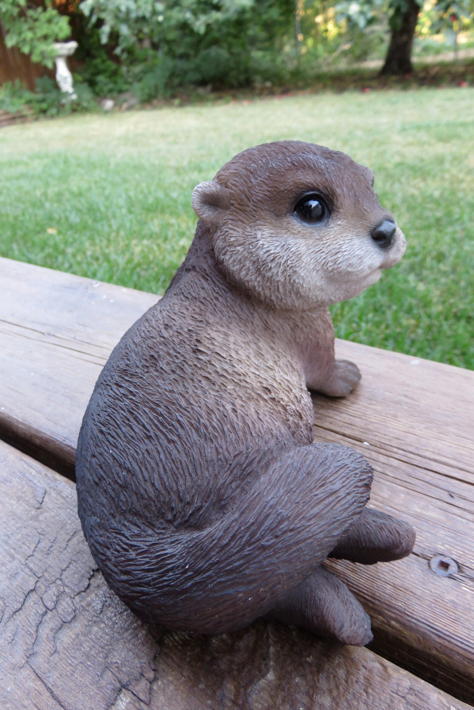 Otter Figurine 7 inches Wide Resin Figurine/ River Rat/ Garden | Etsy