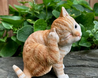 Cat Wooden Figurine Mini Desktop Ornament Cat Figurine Tumbler Wood Carved  Cat