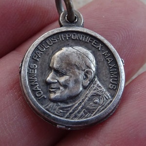 Religious catholic silver plated medal pendant medaillon charm medallion of Pope John Paul II and Holy Virgin Mary.  ( C 12  )