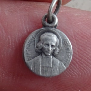 Tiny religious antique French catholic silver plated medal pendant charm medallion Saint John Vianney Cure d&#39;Ars and Saint Philomene. Q 26