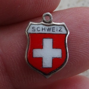 Vintage silver ( MARKED 800 )  enameled travel shield charm, memory charm tourist charm, Coat of Arms, charm bedel souvenir of Schweiz. G 32