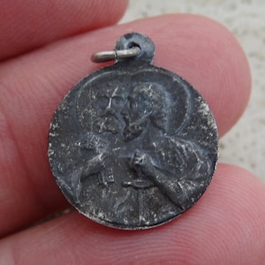 Religious French catholic silvered medal pendant medallion Holy charm of Saint Peter and Saint Paul and Pope Pius XII.  (  2  )