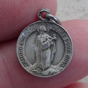Religieus antiek Frans zilver (MARKED) bedelmedaille hanger medaillon van Saint Colette en Saint Claire. ( Vraag 2 )