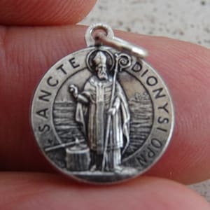 Religious French silver catholic medal pendant medallion Holy charm of Saint Dionysi Denis and Holy Virgin Mary. (  V  3 )