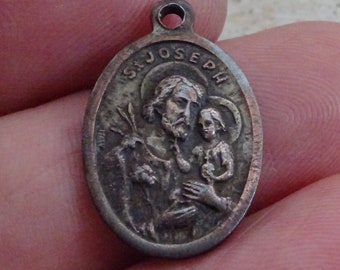 Religious French silver plated catholic medal pendant Holy charm medallion of Saint Joseph and Holy Jesus Christ.  ( Z 1 )