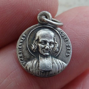 Religious antique French catholic silver plated  medal pendant charm medallion Saint John Vianney Cure d&#39;Ars. 20