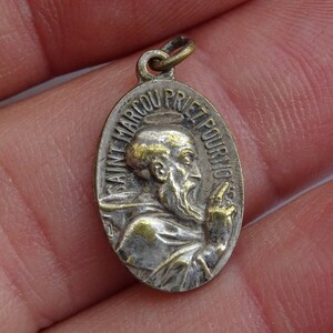 Religious antique French silvered catholic medal pendant medallion Holy charm of Saint Marcou.  ( L 21 )