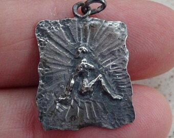 Vintage silver ( MARKED) Zodiac constellation medal pendant charm medaillon medallion of virgo sign virgin. ( maagd ) C 9