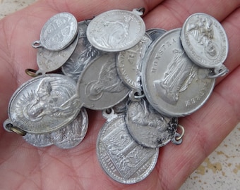 Religious lot of 20 French aluminium catholic medals charms pendants medallions Holy charms.  ( 2 )