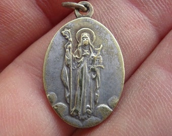 Religious antique silver ( MARKED ) catholic medal pendant Holy charm medallion of Saint Wivine of Ohain. ( 16 Z )