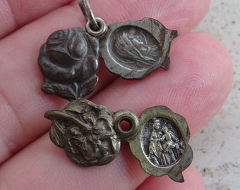 2 Religious antique French silvered catholic lockets pendants medals of Holy Virgin Mary of Lourdes and Holy Jesus Christ. ( 10 )