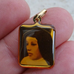 Religious vintage French catholic medal pendant charm medallion of nun sister Maria Franciszka Siedliska.  B 1