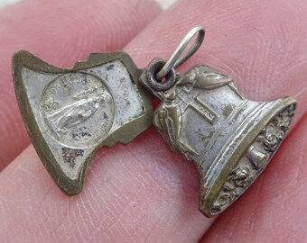 Religious antique silvered catholic slider locket medallion pendant medal of Saint Benedict. ( catholic medal exorcism against evil )  A 32