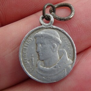 Religiöser französischer antiker AluminiumMedaillon Anhänger Medaillon des Heiligen Joachim und der Heiligen Jungfrau Maria.  ( Q 1 )