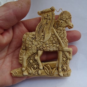 Religious antique catholic Monastery Work Klosterarbeit Wax Taper of Agnus Dei the lamb of God. ( 11 )