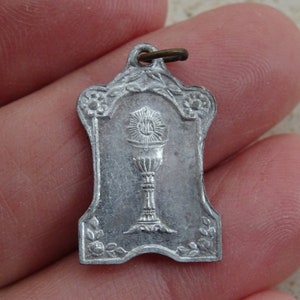 Religious antique French catholic medal pendant medaillon Holy charm medallion of Holy Virgin Mary Our Lady and a chalice. O 30