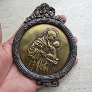 Religious French catholic silver plated chapel altar shrine porta saint travellers shrine of Saint Anthony of Padua.  (  38 )