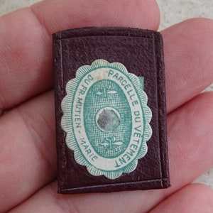 Religious antique catholic relic reliquary shrine of Saint Mutien Marie Wiaux souvenir of Malonne.   ( T 17 )