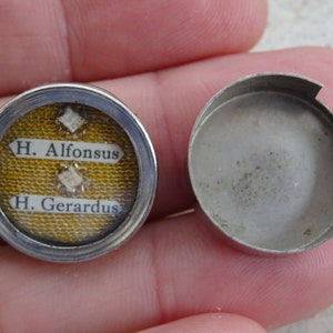 Religious antique French catholic silver plated shrine medal pendant reliquary with relic of Saint Gerardi Majella and Alfonsus. C 9