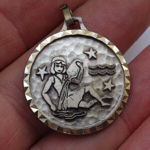 Vintage silver ( MARKED ) Zodiac constellation medal charm medallion pendant sign of Aquarius. ( waterman ) 24