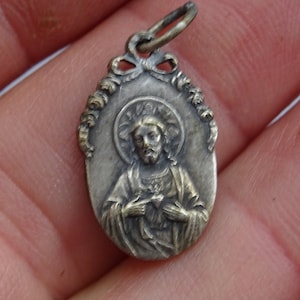 Religious antique silvered catholic medal pendant medallion charm of Holy Jesus Christ and The Sacre Coeur of Montmartre in Paris. ( 7 E )