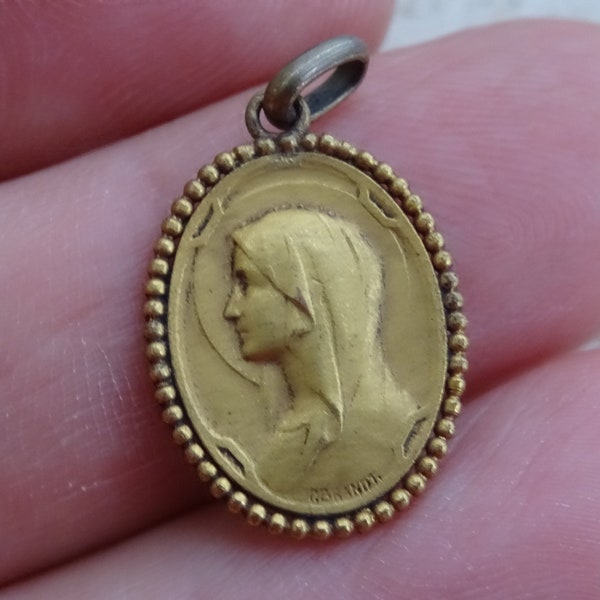Religious antique French vermeil gold plated catholic medal Holy charm medallion pendant of Holy Virgin Mary Our Lady. (  6 V )