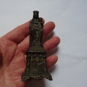 Religious antique catholic silvered  French statue of Holy Virgin Mary Our Lady des Miracles in France. ( 4 V )