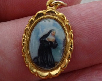 Religious French catholic vermeil gold plated medal pendant medallion Holy charm of Saint Rita. ( S 22 )