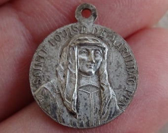 Religious antique silver (MARKED) catholic medal pendant medaillon Holy charm medallion of Saint Vincent de Paul and Louise de Marillac. S15