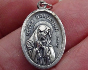 Religious French silver plated catholic medal pendant medallion charm with Holy Virgin Mary Our Lady of Sorrows and Holy Jesus Christ. O 36