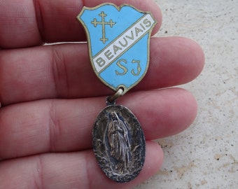 Religious antique French catholic silver plated enameled brooch Holy Virgin Mary souvenir of Beauvais. ( H 24 )