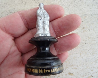 Estátua religiosa antiga francesa católica, banhada a prata, representando Santa Ana de Adray. (D 39)