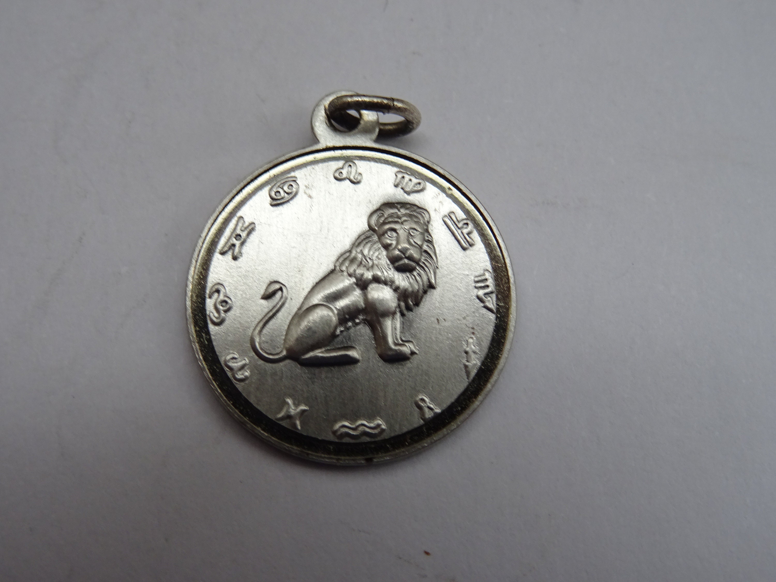 Médaille Zodiacale Argent 925 Signe Lion - Vintage 1970, Neuve Sans Emballage