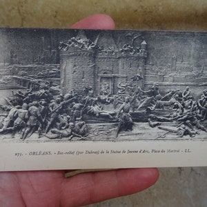 Postal francesa antigua sin usar con estatua conmemorativa de Juana de Arco Juana de Arco recuerdo de Orleans. ( 15 )