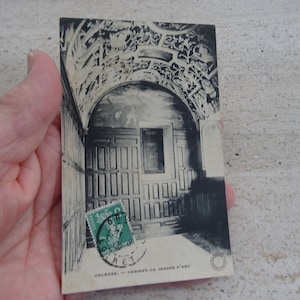 Antigua postal francesa usada con armario de habitación de Juana de Arco, recuerdo de Juana de Arco de Orleans. ( G 30 )