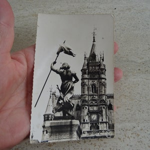 Antigua postal francesa sin usar con estatua de Juana de Arco Juana de Arco en 1911 recuerdo de Compiegne. ( F 24 )