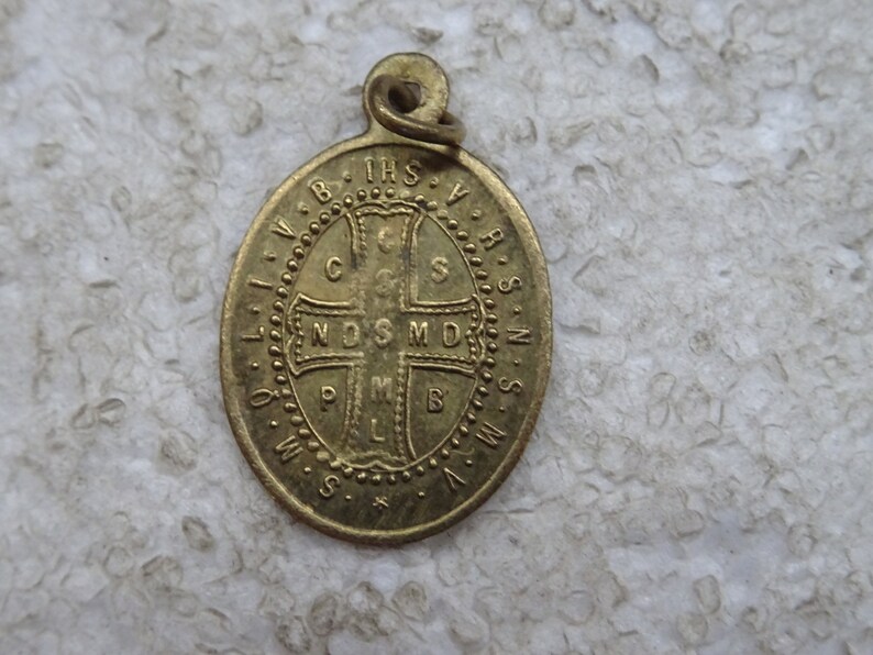 Religious antique copper catholic medal pendant medallion image 7