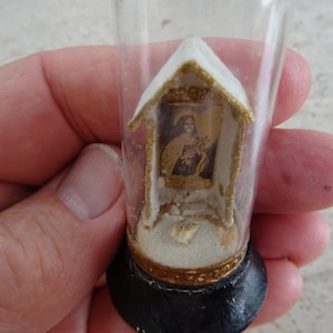 Rare religious French catholic wooden pocket shrine altar chapel of glas with relic reliquary of Saint Therese of Lisieux.  T 2