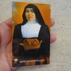 Religiöse katholische Karte Schrein Reliquiar Relikt aus dem Tuch der Seligen St. Liduina Meneguzzi. (R 20)